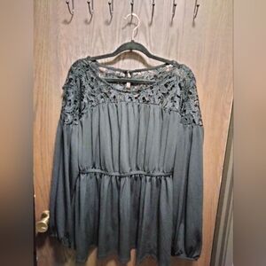NWT Torrid Embroidered Blouse